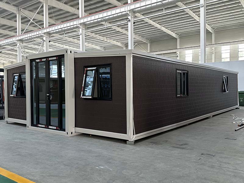 Double wing expansion box sloping top 40 feet specification